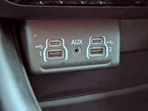Used 2021 Dodge Durango SXT AWD/4WD image 25
