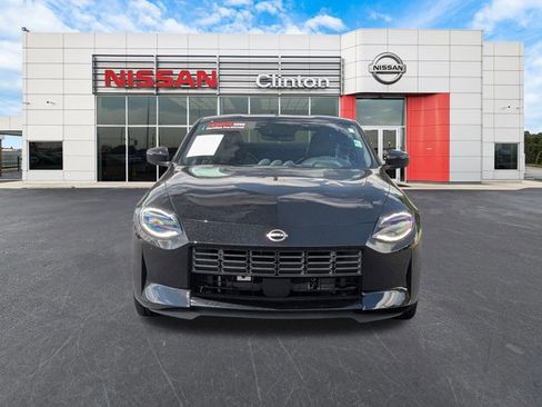 Certified 2024 Nissan Z Performance w/ Floor Mat Package image 8