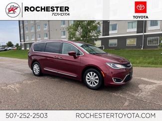 Used 2018 Chrysler Pacifica Touring-L Plus w/ Advanced Safetytec Group FWD video 1