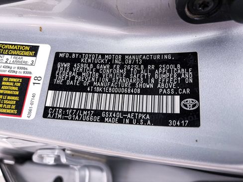 Used 2013 Toyota Avalon Limited w/ Technology Pkg FWD image 30