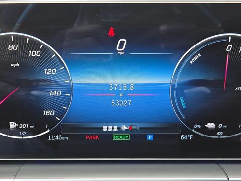 Used 2024 Mercedes-Benz GLE 450e 4MATIC image 29