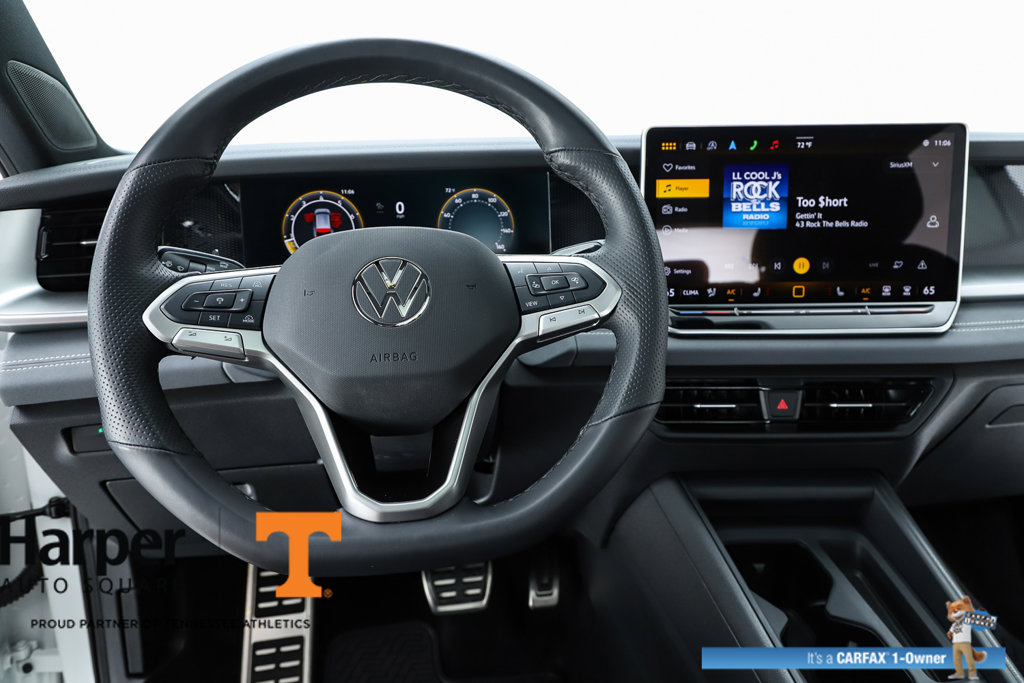 Used 2025 Volkswagen Tiguan SE R-Line AWD/4WD image 20