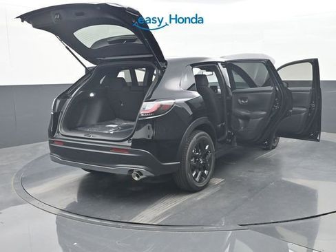 Used 2025 Honda HR-V Sport image 37