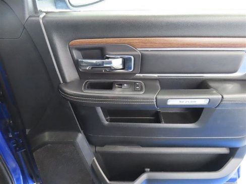 Used 2015 RAM 1500 Laramie w/ Convenience Group image 34