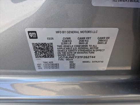 New 2026 GMC Sierra 2500 SLT w/ SLT Premium Package AWD/4WD image 16