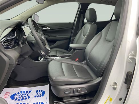 Used 2022 Buick Encore GX Essence w/ Experience Buick Package image 20