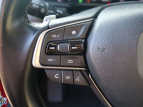 Used 2022 Honda Accord Touring image 16