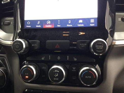 Used 2022 RAM 1500 Big Horn AWD/4WD image 24