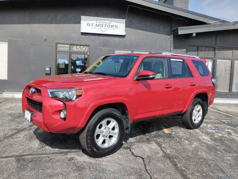 Used 2015 Toyota 4Runner SR5 Premium AWD/4WD image 3