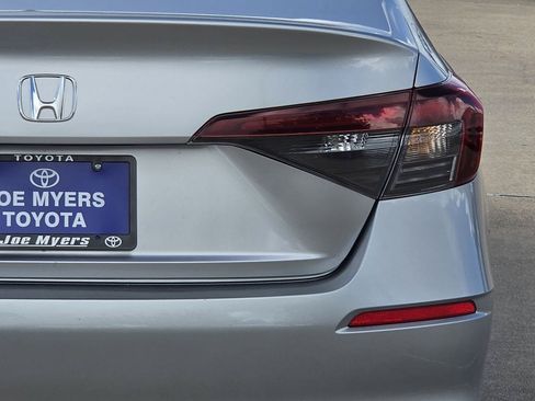 Used 2025 Honda Civic LX image 9