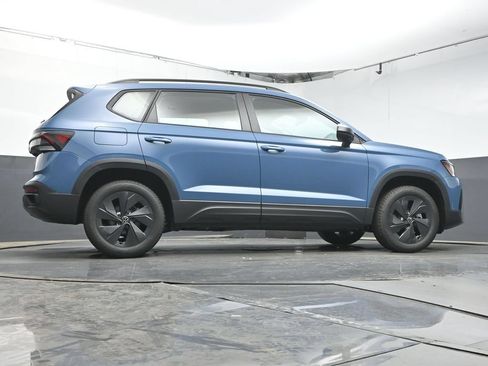 New 2026 Volkswagen Taos S FWD image 37
