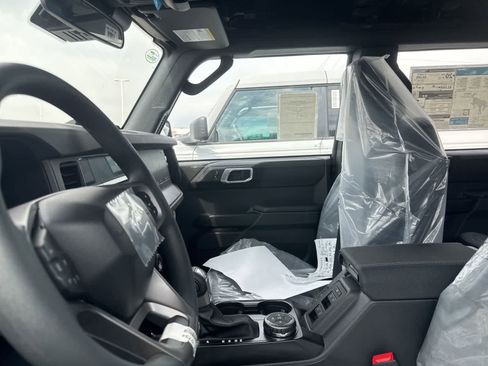New 2026 Ford Bronco 4-Door AWD/4WD image 31