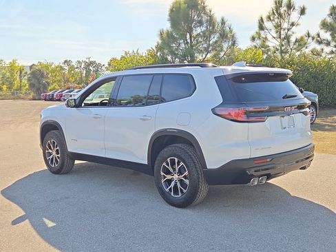 New 2026 GMC Acadia AT4 AWD/4WD image 3