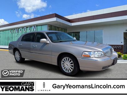 Used 2003 Lincoln Town Car Executive