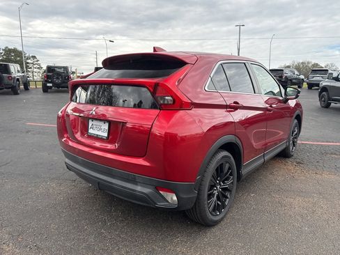 Used 2020 Mitsubishi Eclipse Cross LE image 6