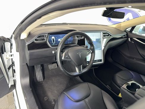 Used 2014 Tesla Model S 85 image 23