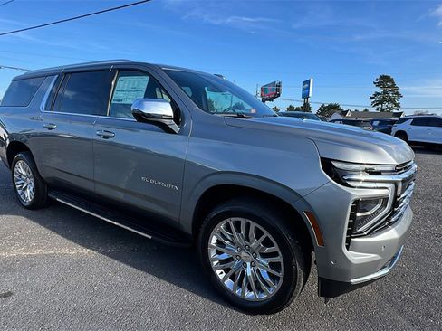 New 2026 Chevrolet Suburban Premier w/ Sun And Tow Package image 3