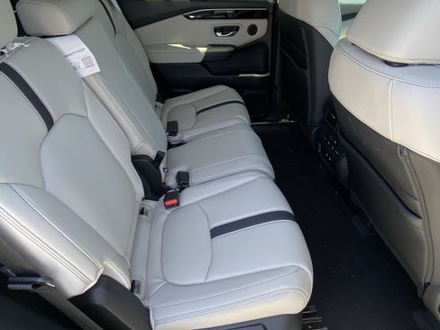New 2026 Honda Pilot EX-L image 11