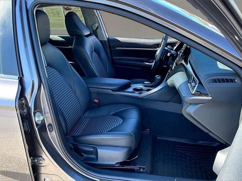 Used 2023 Toyota Camry SE image 26