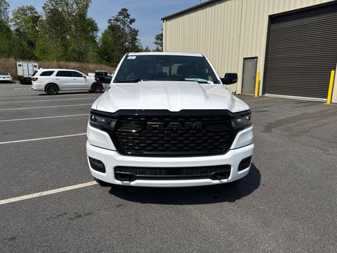 New 2026 RAM 1500 Big Horn AWD/4WD image 3