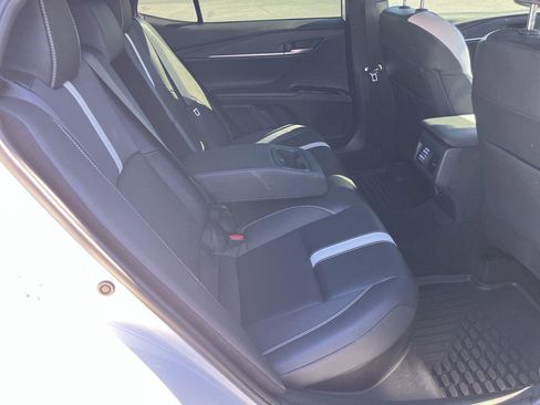 Used 2026 Toyota Camry SE image 28