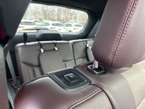 New 2026 Ford Explorer Platinum w/ LUX Leather Package image 12