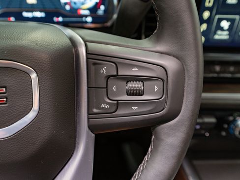 Used 2025 GMC Sierra 2500 SLT w/ SLT Premium Package image 29