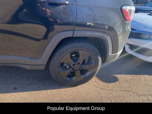 Used 2019 Jeep Compass Altitude image 3