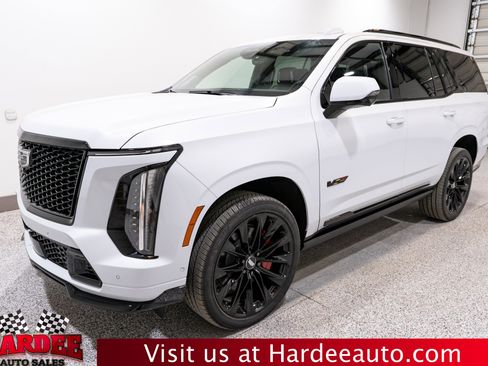 Used 2026 Cadillac Escalade V w/ LPO, ONYX Package AWD/4WD image 2