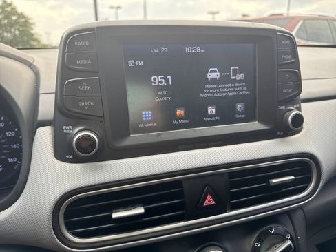 Used 2018 Hyundai Kona SEL image 40