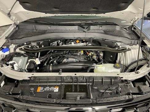 New 2026 Ford Explorer ST-Line w/ ST-Line Street Pack RWD image 9