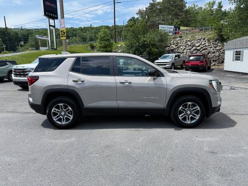 Certified 2025 GMC Terrain Elevation AWD/4WD image 6