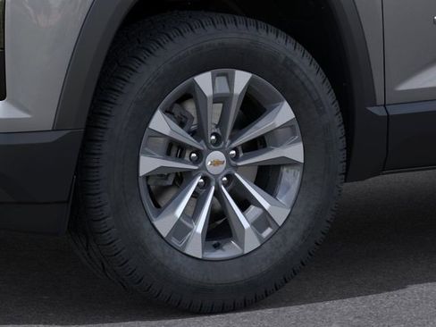 New 2026 Chevrolet Equinox LT w/ Safety and Technology Package FWD image 9
