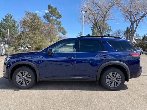 New 2026 Nissan Pathfinder SV image 2