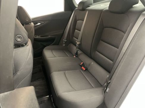 Used 2023 Chevrolet Malibu LS FWD image 17