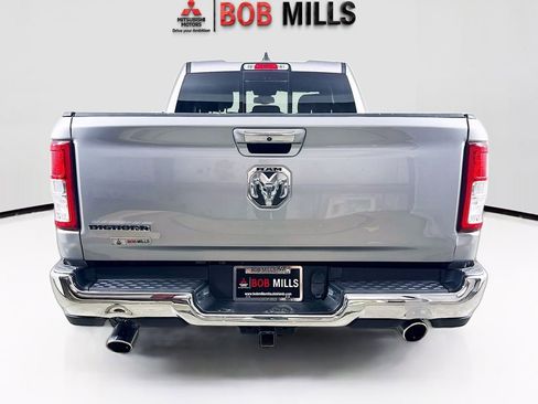 Used 2019 RAM 1500 Big Horn RWD image 6