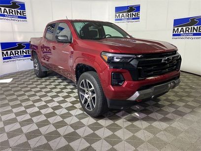 Used 2023 Chevrolet Colorado Z71 w/ Z71 Convenience Package 2