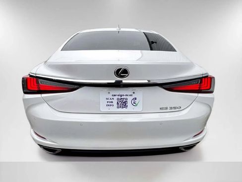 Used 2019 Lexus ES 350 image 4