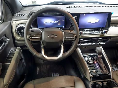 New 2026 Chevrolet Colorado ZR2 AWD/4WD image 14