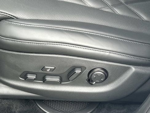 New 2026 Genesis GV80 3.5T Prestige AWD/4WD image 17