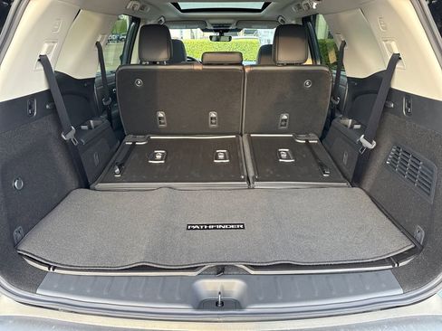 New 2026 Nissan Pathfinder Platinum w/ Cargo Package image 12