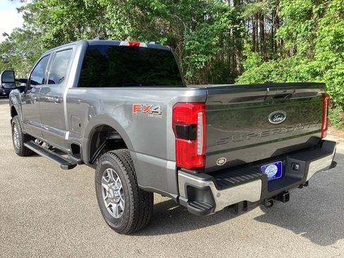 New 2026 Ford F250 Lariat w/ FX4 Off-Road Package AWD/4WD image 7