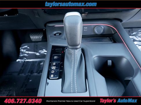 New 2026 Nissan Sentra SV w/ SV Convenience Package FWD image 20