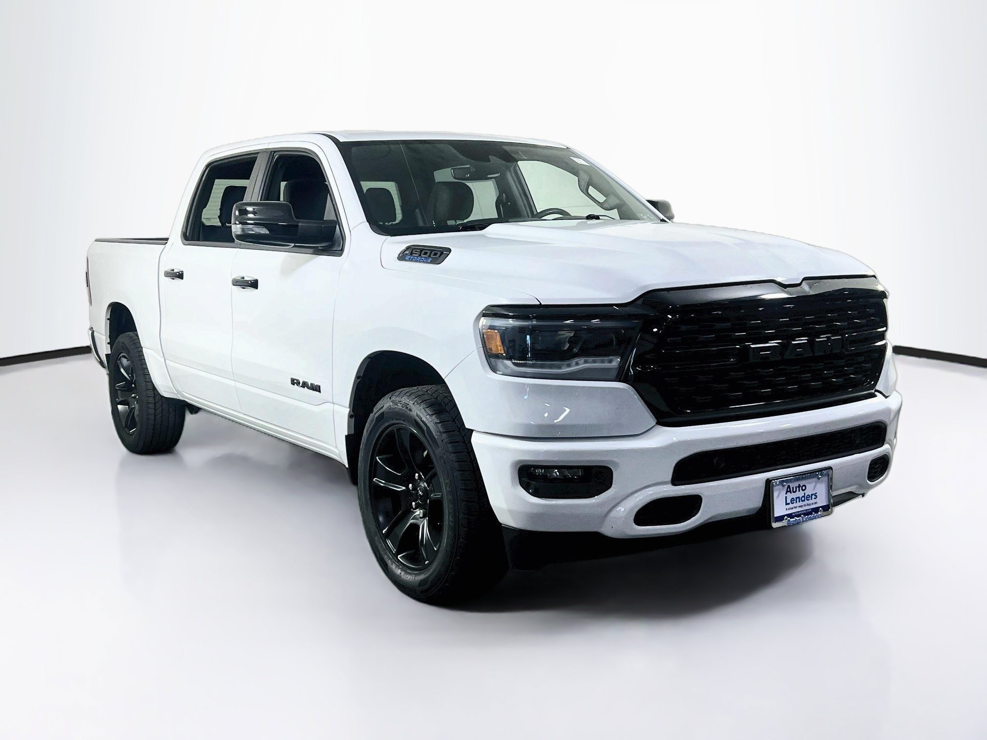 Used 2023 RAM 1500 Big Horn AWD/4WD image 3