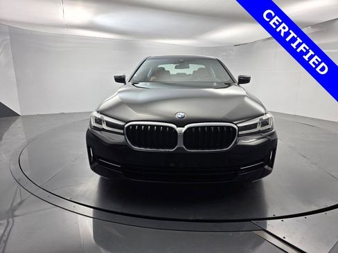 Certified 2023 BMW 530i xDrive 530i xDrive w/ Premium Package image 2