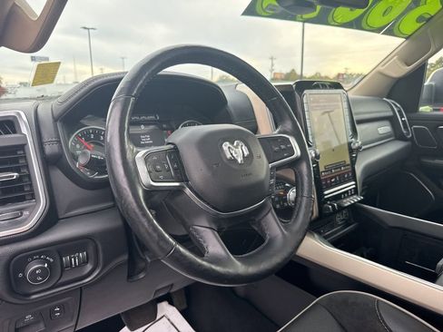 Used 2019 RAM 1500 Laramie image 14