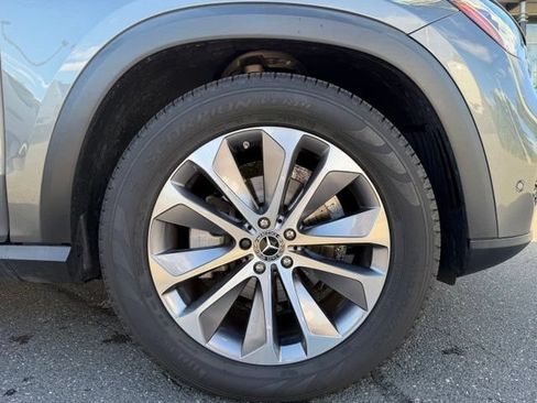 Used 2022 Mercedes-Benz GLE 350 4MATIC image 11