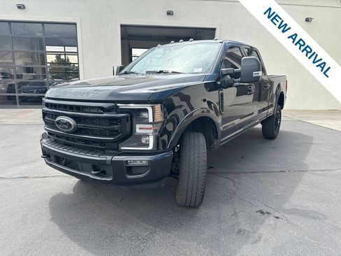 Used 2022 Ford F350 Lariat w/ Tremor Off-Road Package AWD/4WD image 4