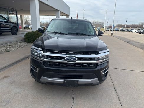 Used 2024 Ford Expedition Max Limited image 2