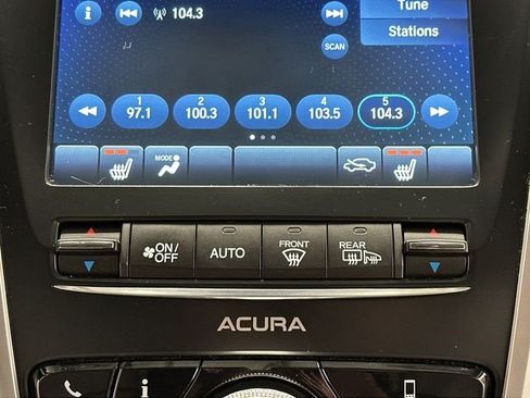 Used 2018 Acura TLX V6 image 14